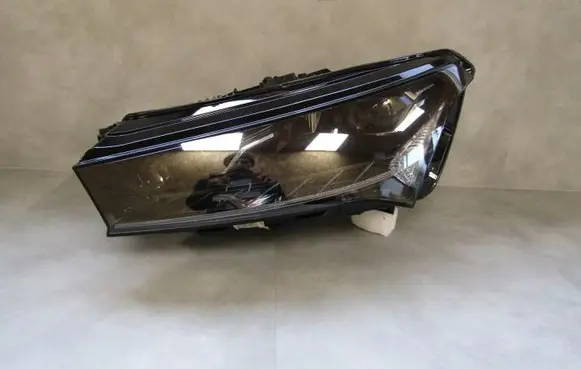 Skoda Enyaq iV Headlight/headlamp 5LB941015B