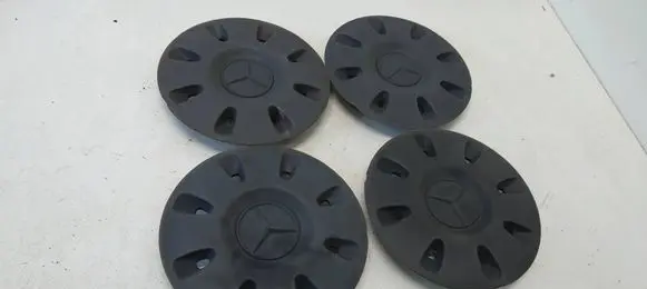 Mercedes-Benz Vito Viano W639 Original wheel cap A6394010825 6394010825