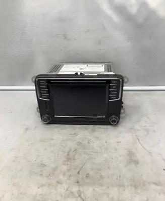 Volkswagen Caddy Radio/CD/DVD/GPS head unit 5K7035200