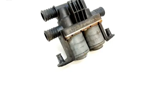 BMW X5 E53 Coolant heater control valve 8374995