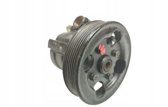 Peugeot 607 Power steering pump