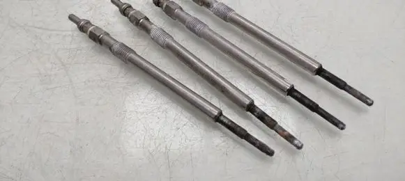 Volvo XC60 Glow plug 30777311