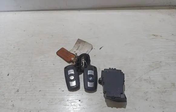 BMW 5 E60 E61 Ignition lock 6954722 10862510