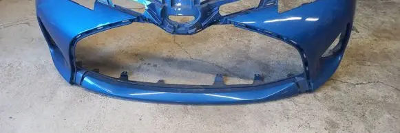 Toyota Yaris Front bumper 521190U927