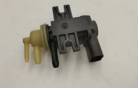 Volkswagen Touran II Turbo solenoid valve 1K0906627B 13376 4011464A