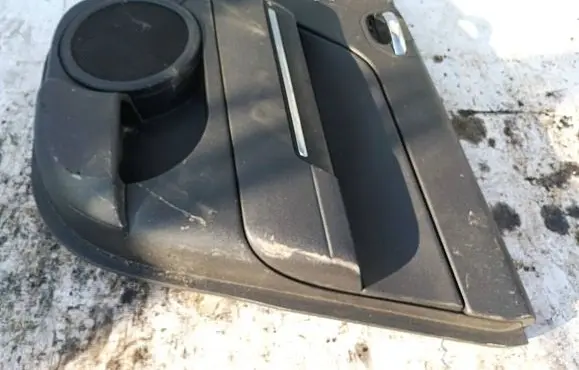 Jeep Compass Rear door card panel trim l0100732aa