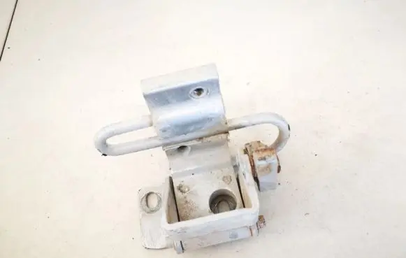 Audi A8 S8 D2 4D Rear door lower hinge 4d0833412