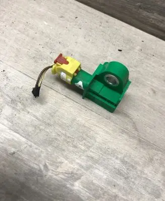 Volkswagen Golf VI Airbag deployment crash/impact sensor 5K0959351 5WK44000