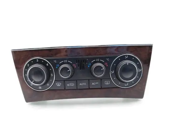 Mercedes-Benz C W203 Climate control unit A2038303085 9140010525 F345618