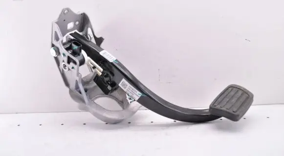 Cadillac CT6 Brake pedal 23359701