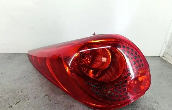Peugeot 207 Rear/tail lights 9680158080