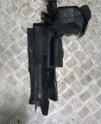 Toyota Prius (XW50) Intercooler air guide/duct channel 1659537040