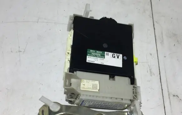 Toyota Yaris Comfort/convenience module 892210D400 MB2380009540 8273052K40