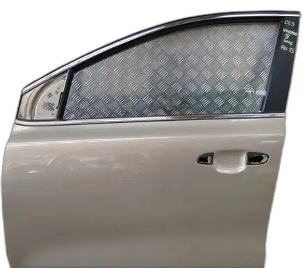 KIA Sportage Front door 