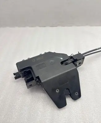 BMW 6 E63 E64 Tailgate/trunk/boot lock/catch/latch 8196401 CZ05012