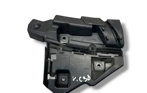 Volvo C30 Fender mounting bracket 31214884 BP8BA