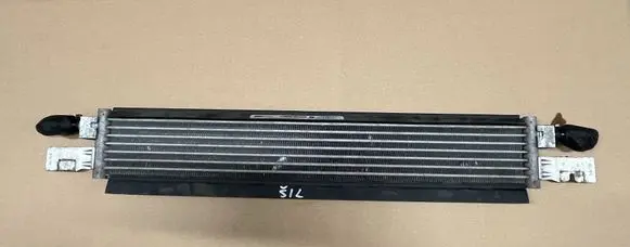 BMW 3 G20 G21 Transmission/gearbox oil cooler 9429794 17219429794 17219494828