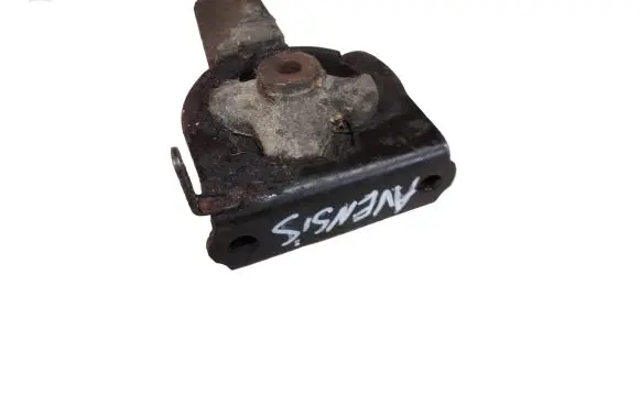Toyota Avensis T250 Engine mount bracket