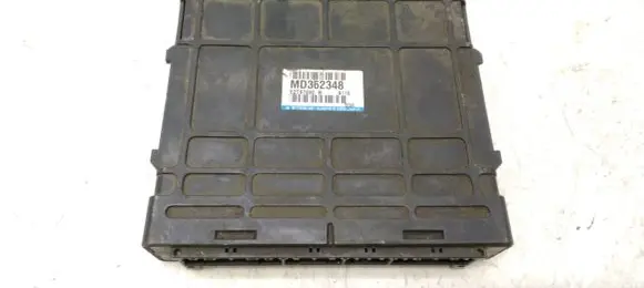 Mitsubishi Galant Engine control unit/module MD362348 E2T67690