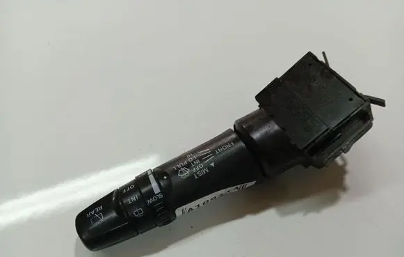 Peugeot 4007 Wiper control stalk