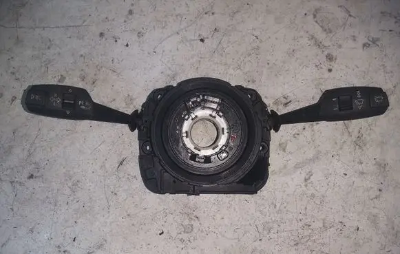 BMW 3 E92 E93 Indicator stalk LZ916441605