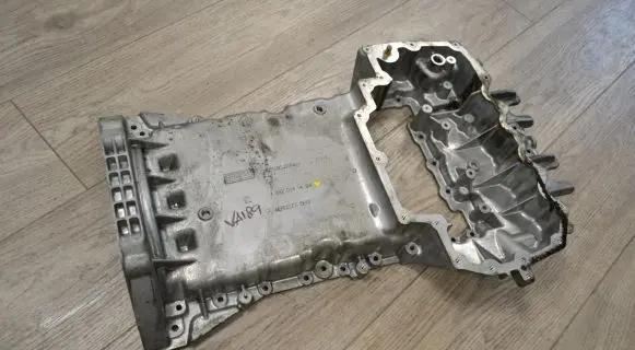 Mercedes-Benz S W222 Oil sump A6420141400