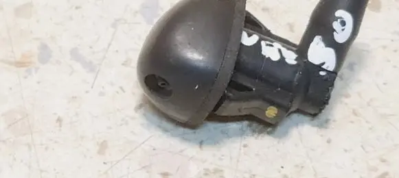 Toyota Corolla Verso AR10 Rear window washer spray nozzle 