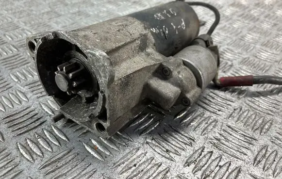 Audi A4 S4 B7 8E 8H Starter motor 001125053