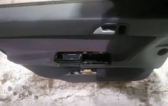 Volvo S40 Front door card panel trim 