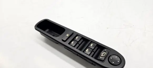 Peugeot 307 CC Electric window control switch