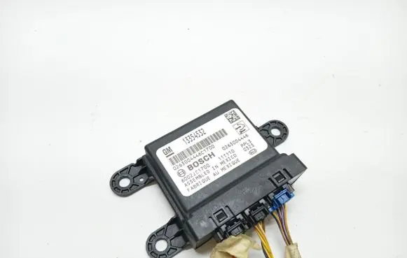 Opel Astra J Parking PDC control unit/module 13354532