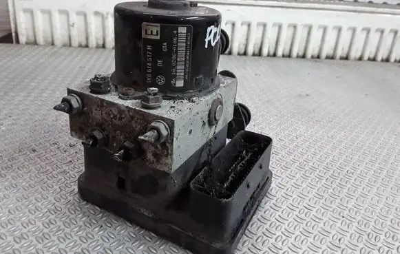 Volkswagen Polo IV 9N3 ABS Pump 1K0614517H 1K0907379K