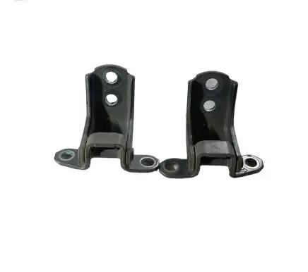 Nissan Rogue Front door hinge set 
