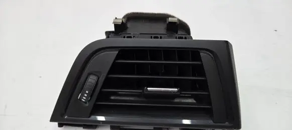 BMW 4 F32 F33 Dashboard side air vent grill/cover trim 9218550
