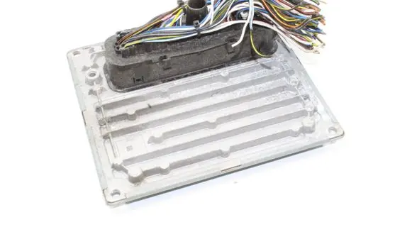 Ford Ka Engine control unit/module 6S5112A650BB