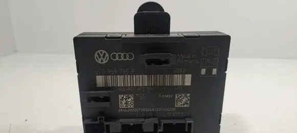 Audi Q7 4L Door control unit/module 4F0959795P