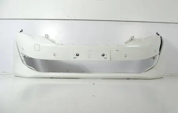 Peugeot 508 II Front bumper 9813646480