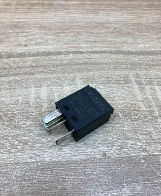 Volkswagen Touran I Other relay 7M0951253C V23074A1001X47