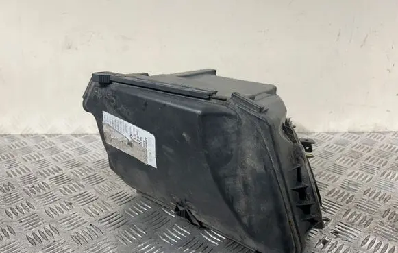 Mercedes-Benz E W211 Fuse box set 2115400124 A2115400182
