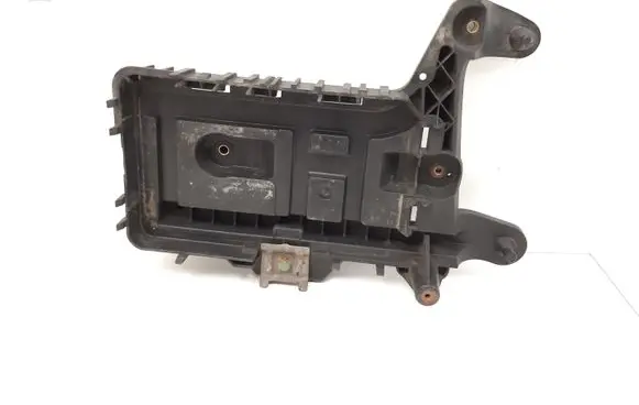 Skoda Octavia Mk2 (1Z) Battery tray 1K0915333H