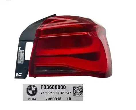 BMW 1 F20 F21 Rear/tail lights 7359018