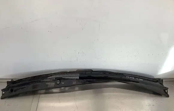 Honda FR-V Wiper trim 74200SJDG000