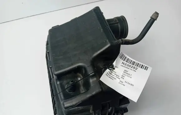 Renault Master III Air filter box cover 165008632R
