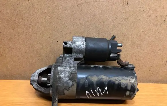 Mercedes-Benz A W168 Starter motor 0051511601 0001115008