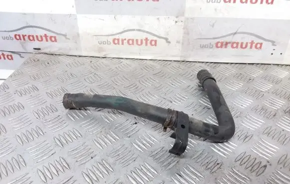 Volkswagen Touareg I Engine coolant pipe/hose 7L6815986A