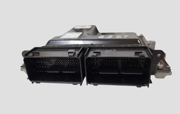 Volvo V60 Engine control unit/module 31452623 0000307465 MB2797009613