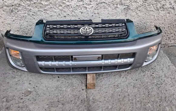 Toyota RAV 4 (XA20) Front bumper 