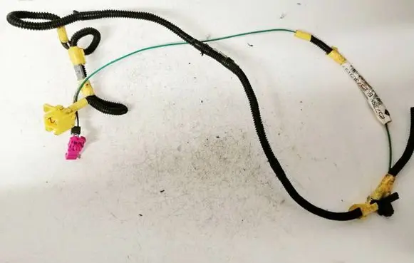 Cadillac CTS Sensor 25736516