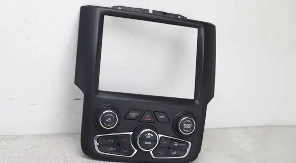 Dodge RAM 1500 DS Climate control unit 1UJ97DX9AJ 16565101 012090362934