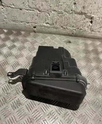 BMW 5 F10 F11 Other engine bay part 7555193